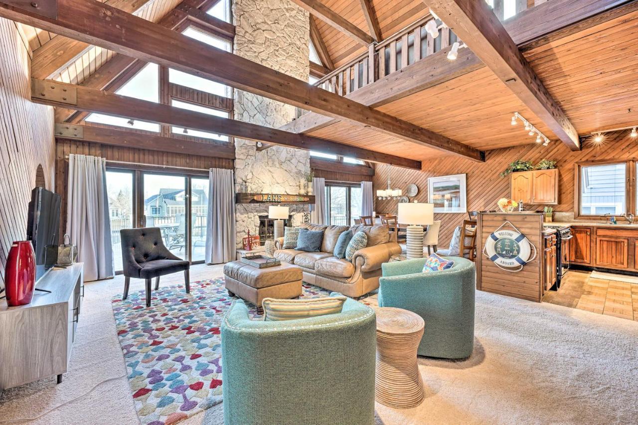 Spacious Syracuse Getaway With Waterfront Deck! Exteriör bild