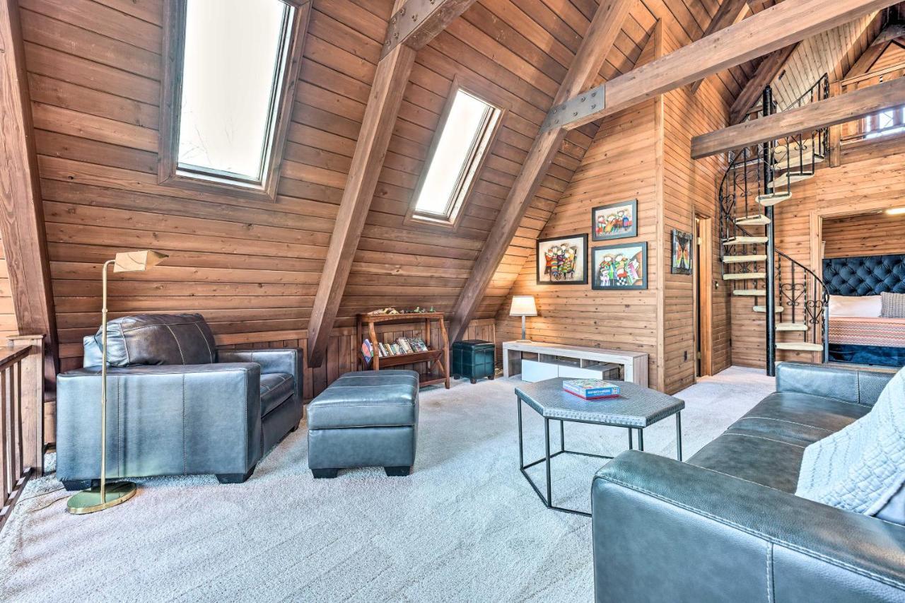 Spacious Syracuse Getaway With Waterfront Deck! Exteriör bild